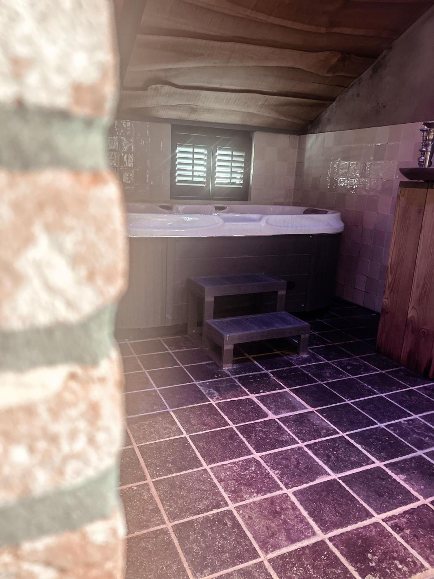 Lienden Betuwsch Badhuys B&B 외부 사진